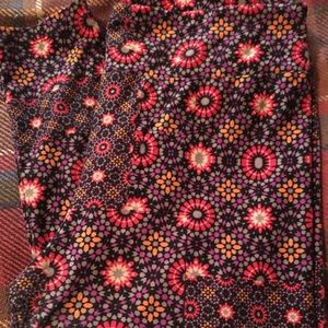 LuLaRoe leggings